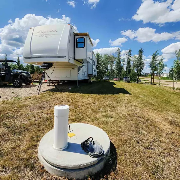 White Sands, AB T0C 3B0,15 Horse Shoe