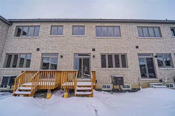 Whitby, ON L1P 0M7,164 Closson DR