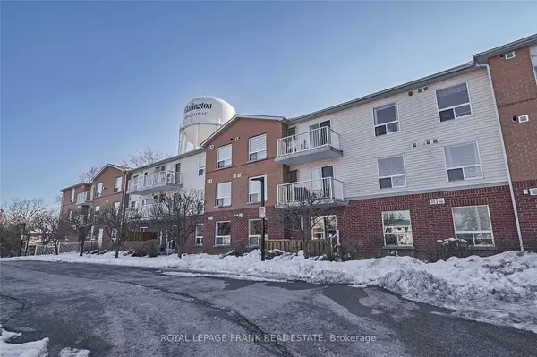 Clarington, ON L1C 5A1,95 Wellington ST #210