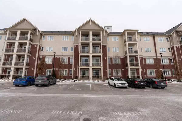 Clarington, ON L1C 4Y2,80 Aspen Springs DR #204