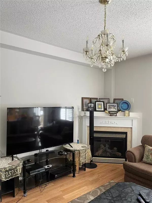 Whitchurch-stouffville, ON L4A 1P3,67 James Ratcliffe AVE