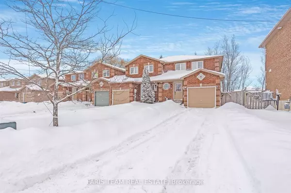 Barrie, ON L4N 6C2,19 Mccausland CT