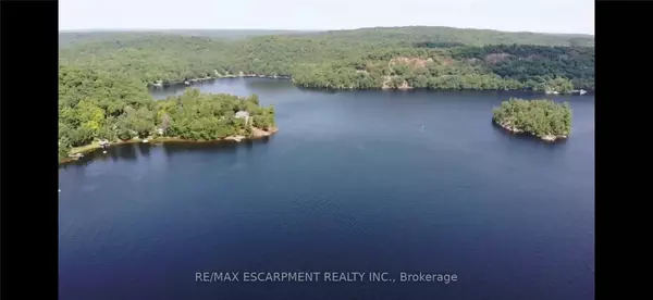 Muskoka, ON P0A 1E0,1079 Inawendawin Lot 1 RD