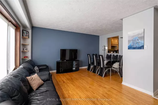 Kitchener, ON N2N 1H5,191 Silver Aspen CRES