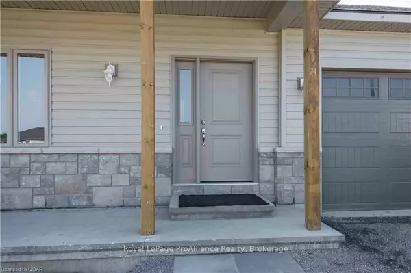 Prince Edward County, ON K0K 2T0,71 STIRLING CRES