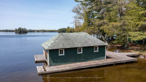 Muskoka Lakes, ON P0B 1J0,1900-9 Mortimers Point RD #9