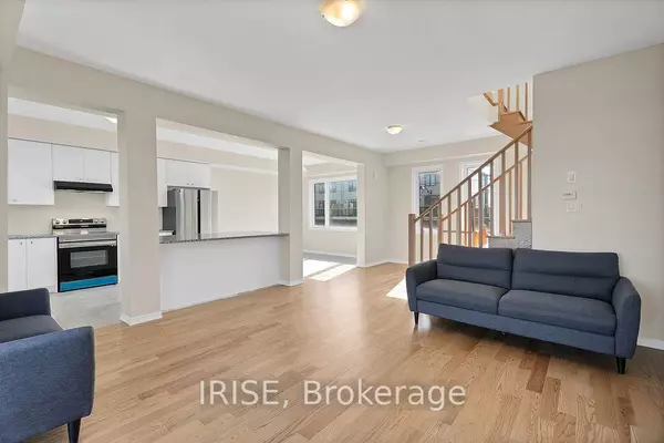 Hamilton, ON L8J 2V5,21 Utter PL