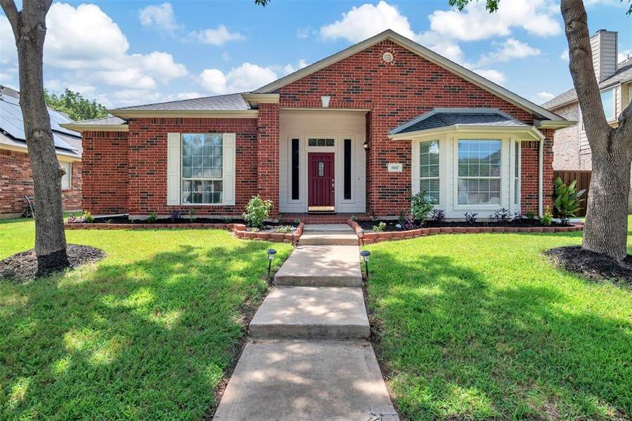 4017 Malone Avenue, The Colony, TX 75056