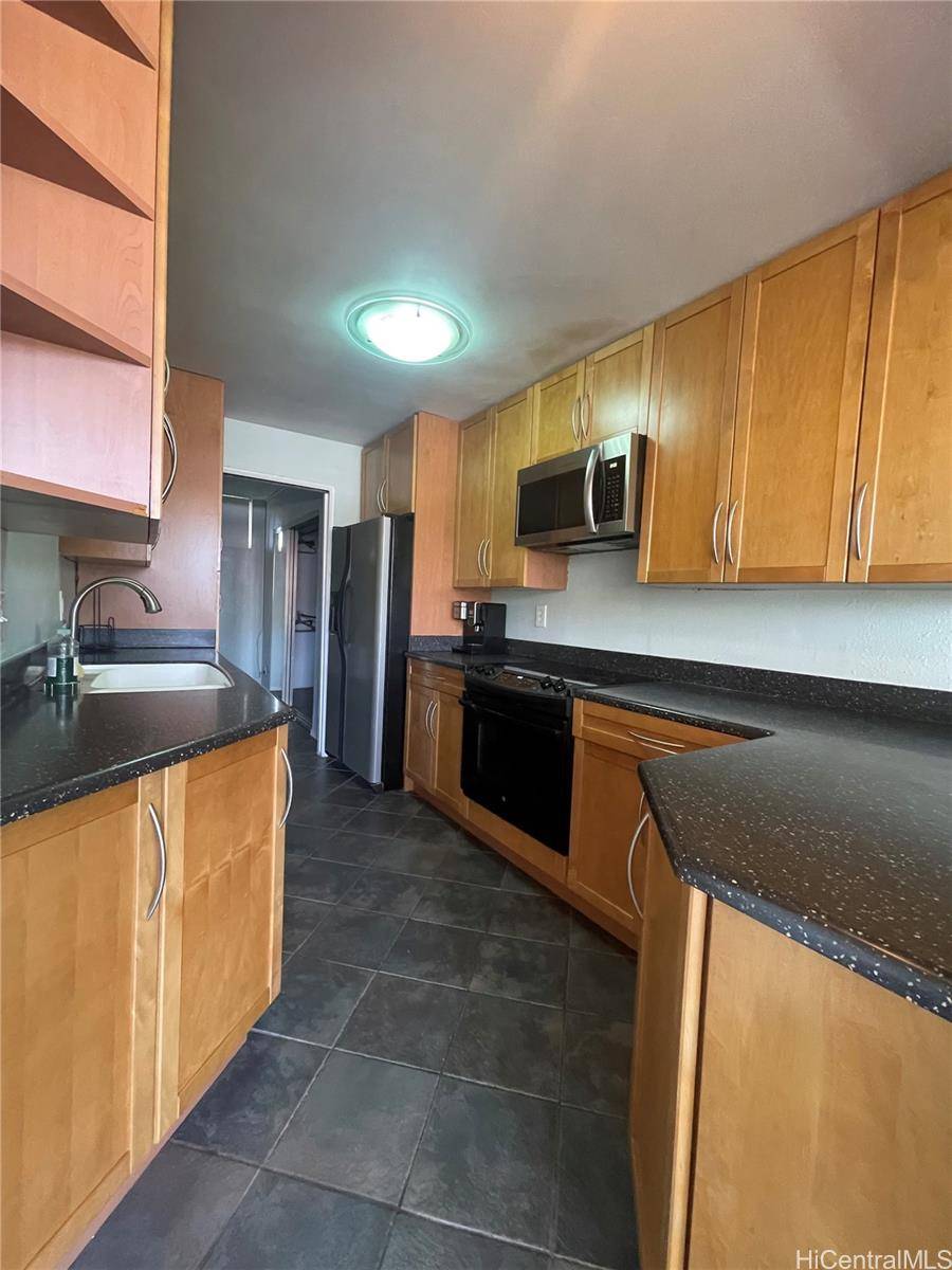 Honolulu, HI 96815,2092 Kuhio Avenue #704