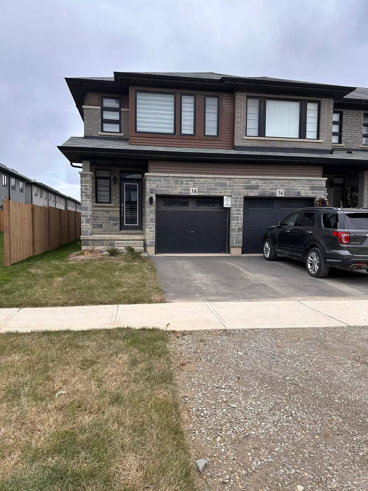 Brantford, ON N3T 0T7,38 Bellhouse AVE #Upper