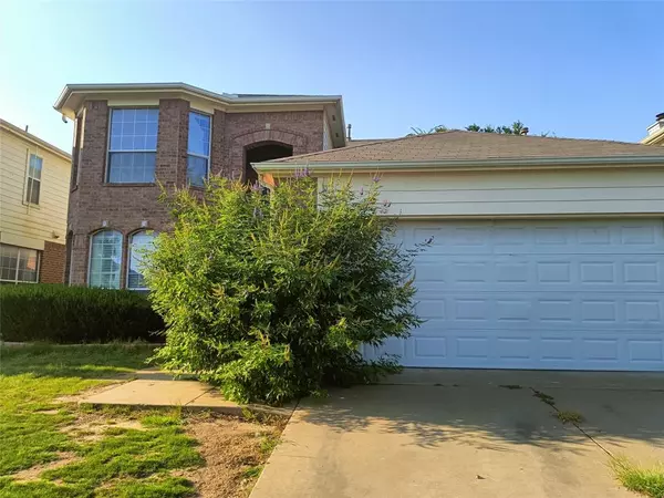 2908 Vicksburg Lane,  Fort Worth,  TX 76123