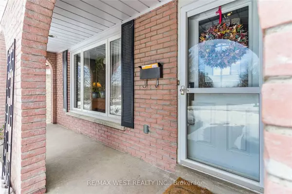 Oshawa, ON L1J 6B4,634 Antigua CRES