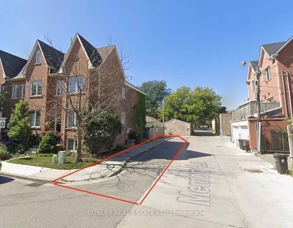 Toronto E01, ON M4L 3X7,24 Brick CT