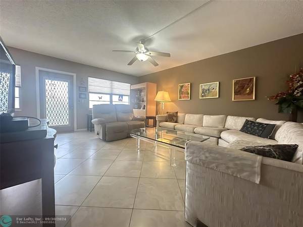 Deerfield Beach, FL 33442,3040 Lyndhurst J  #3040