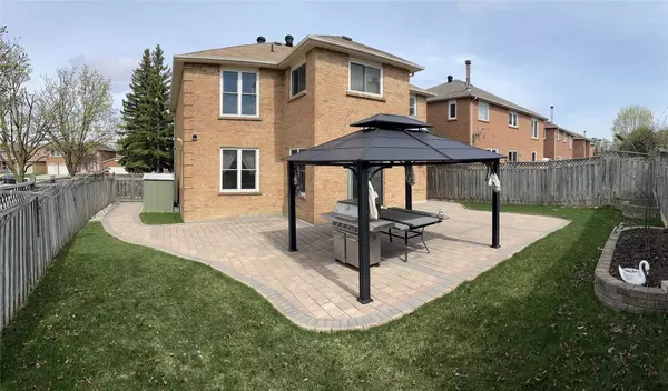 Richmond Hill, ON L4B 1T2,136 Valleymede DR