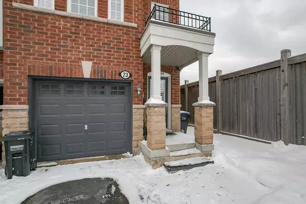 Brampton, ON L6X 0H2,23 Rock Haven LN