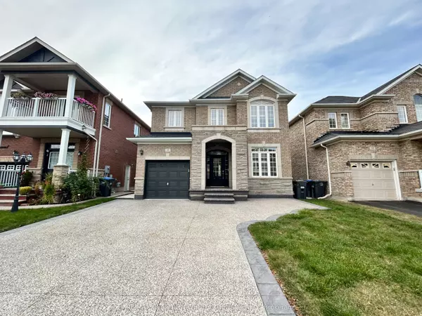 Brampton, ON L7A 0M6,33 Begonia CRES #Upper