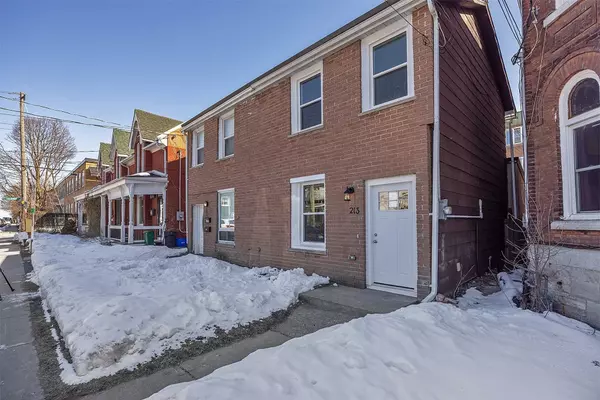 Frontenac, ON K7K 3M3,213 Sydenham ST