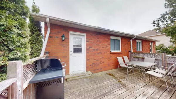 Cobourg, ON K9A 5C2,464 Burnham Manor CT