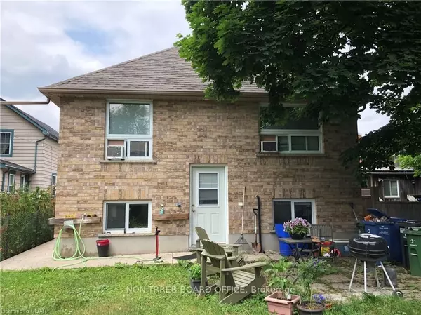 Guelph, ON N1E 3B7,17 Simcoe ST