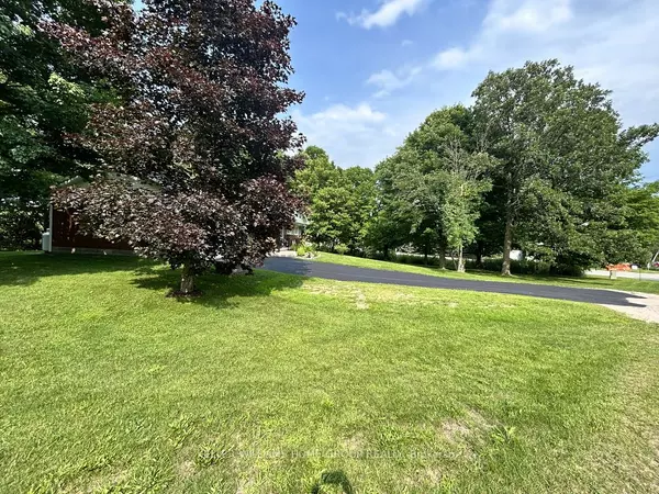 Centre Wellington, ON N0B 1J0,57 Wellington Rd 19 ST