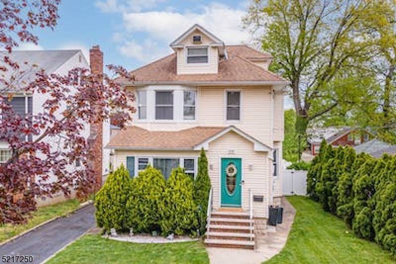 115 Monmouth, Elizabeth City, NJ 07208