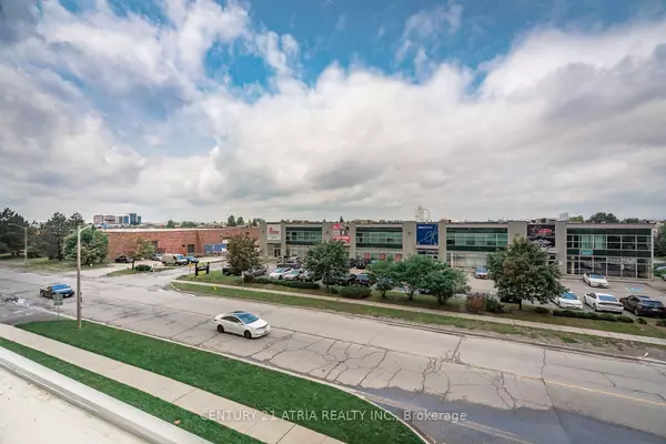 Vaughan, ON L4K 3Y8,950 Portage Pkwy #202