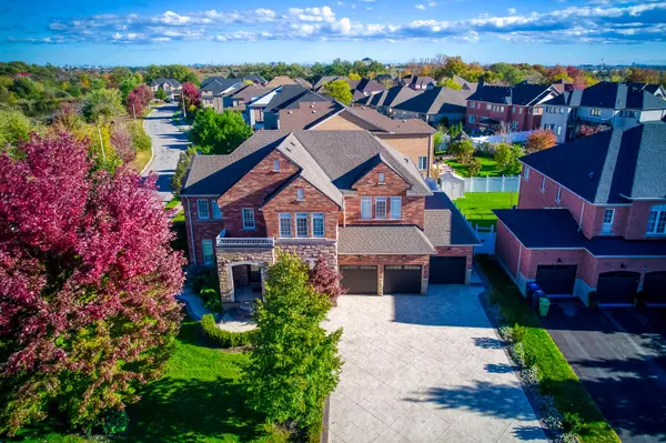 Brampton, ON L6P 2C6,7 Highvalley CIR