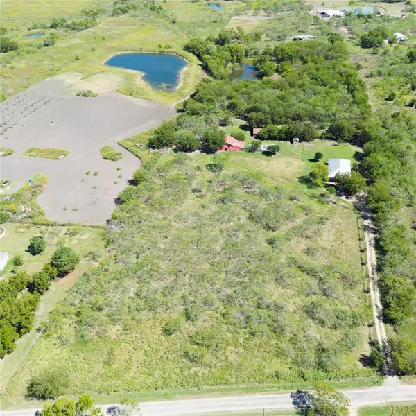 553 Kirkpatrick Road, Ennis, TX 75119