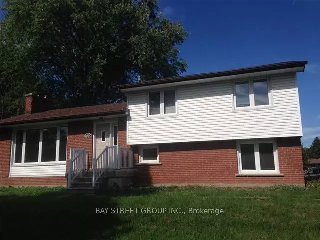 Oakville, ON L6L 5L2,1141 Rebecca ST