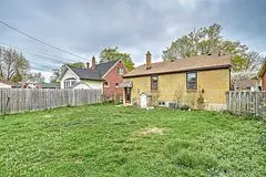 Windsor, ON N9C 3J5,1286 Harrison AVE