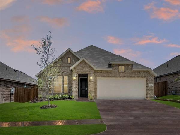 914 Misty Lane,  Cleburne,  TX 76033