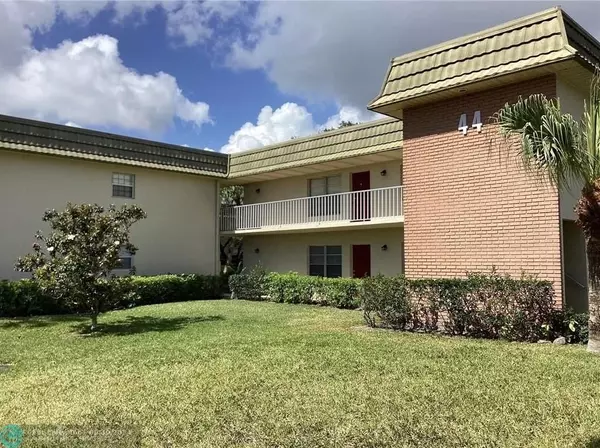 44 Vista Gardens Trail  #101, Vero Beach, FL 32962