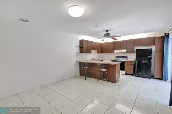 Boynton Beach, FL 33435,2811 SE 5TH Circle  #18A