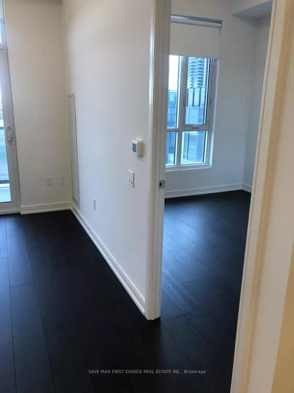 Mississauga, ON L4Z 4J8,8 Nahani WAY #519