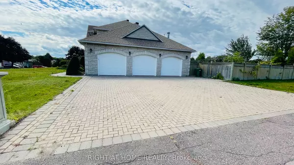 Renfrew, ON K8A 8E5,516 O'Brien ST N