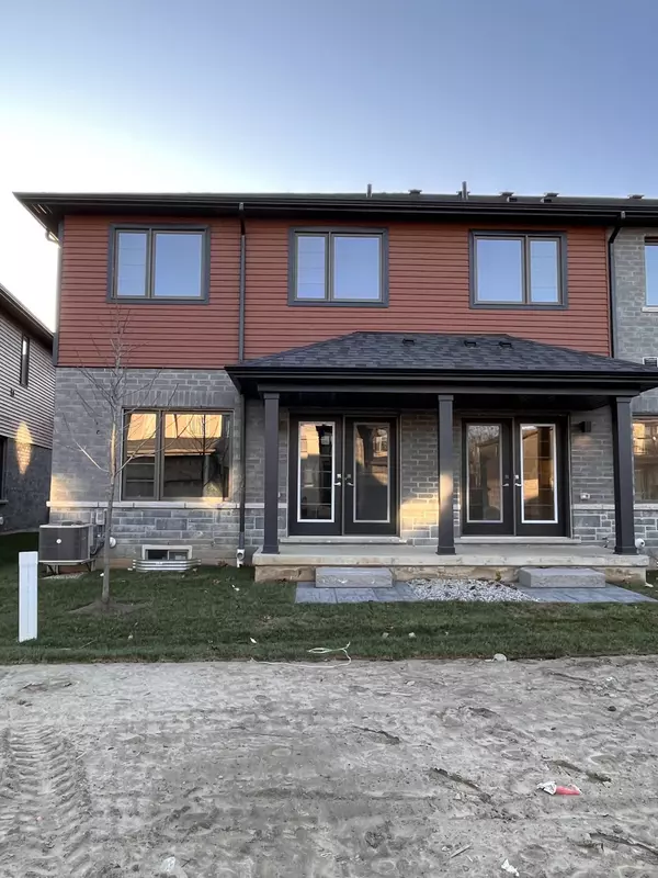 Brant, ON N3L 0N2,120 Court DR #93