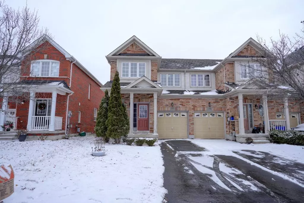 Oshawa, ON L1K 0G8,1372 Livesey CT