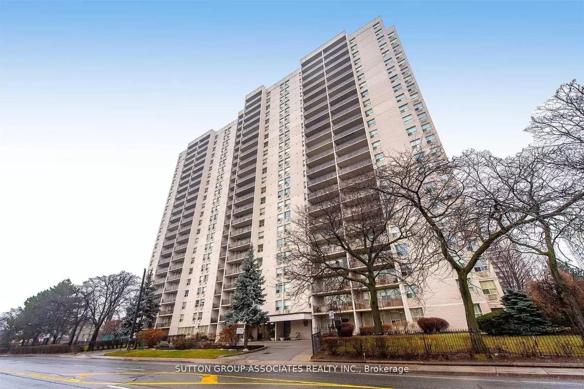 Toronto W04, ON M6B 4B5,155 Marlee AVE #1606