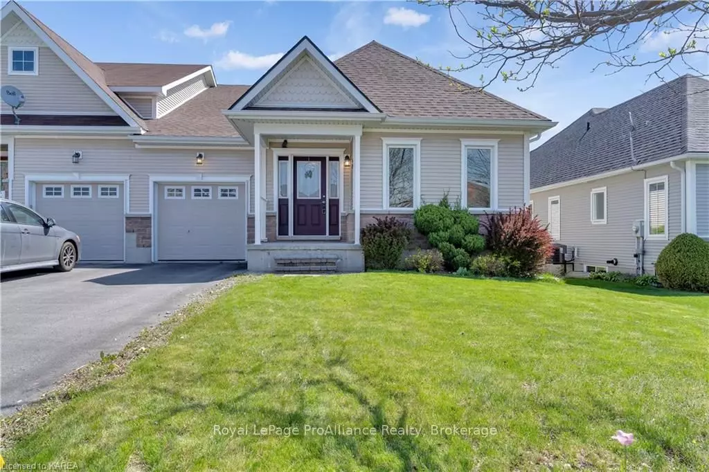 Loyalist, ON K0H 1G0,136 BRITANNIA CRES