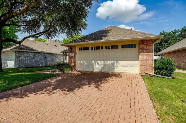 Red Oak, TX 75154,109 Royal Crest Court