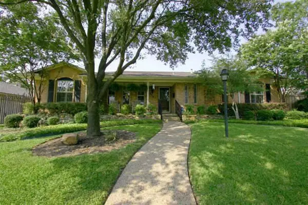 10929 Yorkspring Drive, Dallas, TX 75218