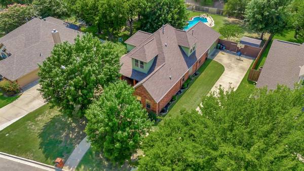 6609 Simmons Road, North Richland Hills, TX 76182