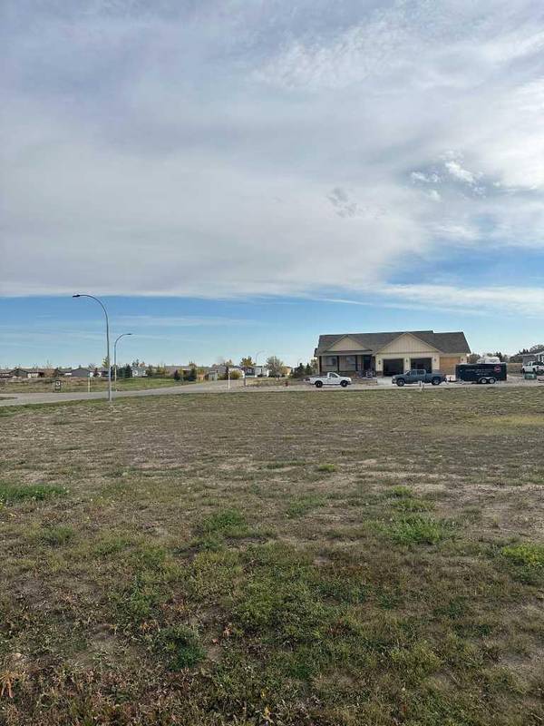 Coaldale, AB T1M 0E7,3102 12 ST