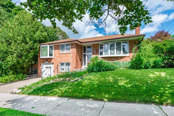 Toronto C13, ON M3A 3L2,2 Camwood CRES