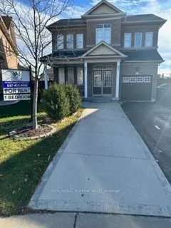 Brampton, ON L6V 4N7,24 Seahorse AVE #2