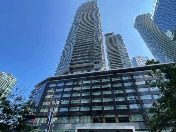 55 Bremner BLVD #2805, Toronto C01, ON M5J 0A6