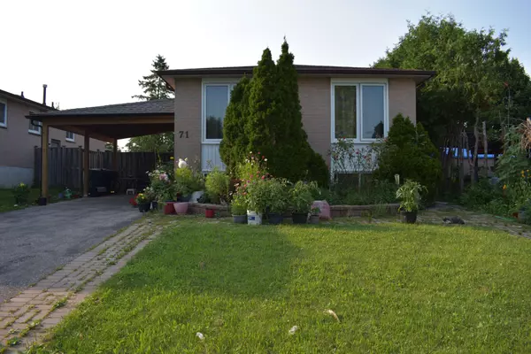 Toronto E11, ON M1B 1N3,71 Winstanly CRES