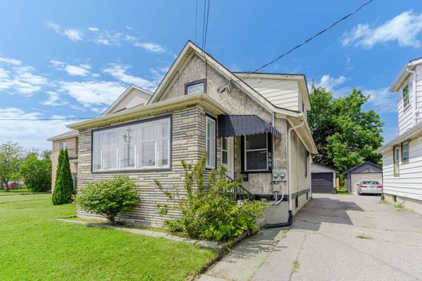 268 University AVE W, Cobourg, ON K9A 2H7