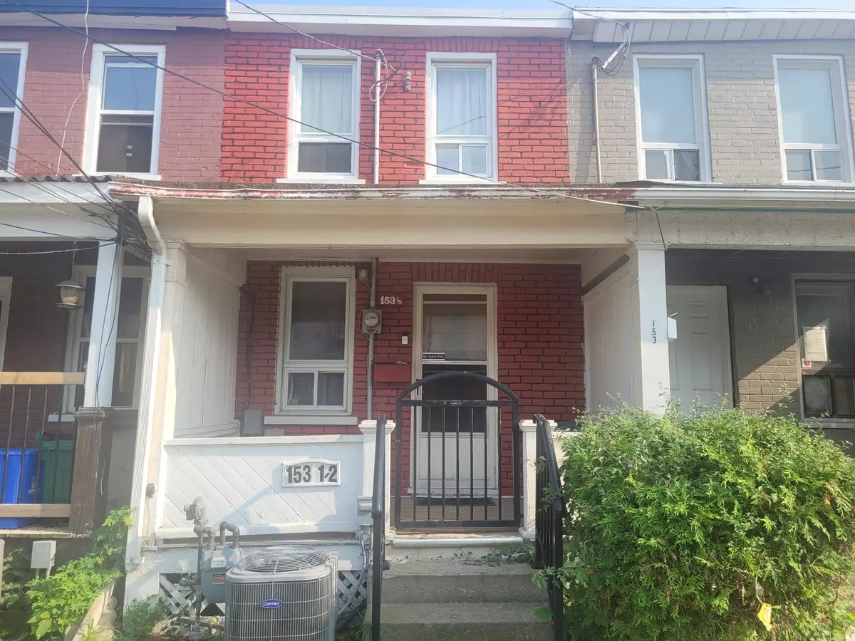 Oshawa, ON L1H 2P1,153 1/2 Olive AVE